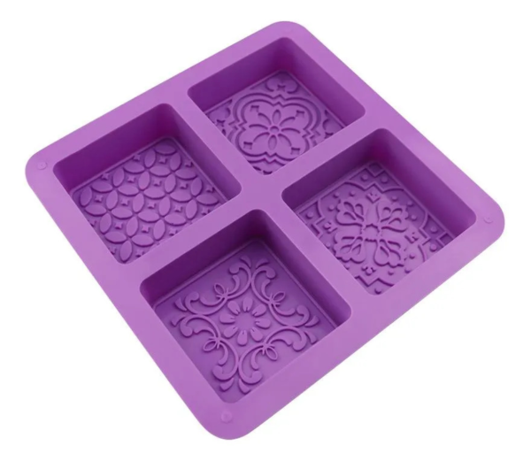 Molde Silicone Sabonete 4 Cavidades Quadrado Arabesco Violeta — imagem 1
